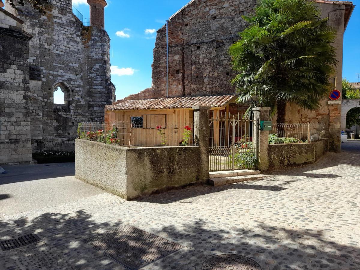 Bed and Breakfast Sur Le Chemin Auvillar Exterior foto